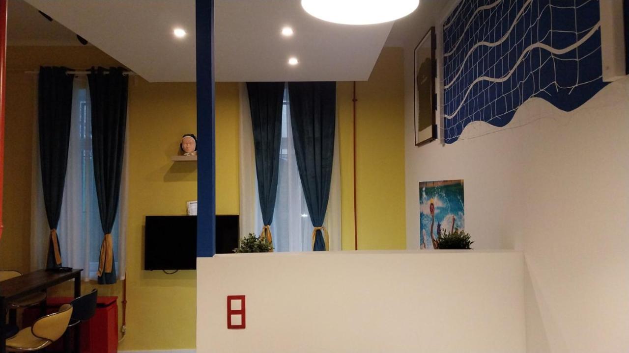 Yellow Blue Apartment Budapest Bagian luar foto